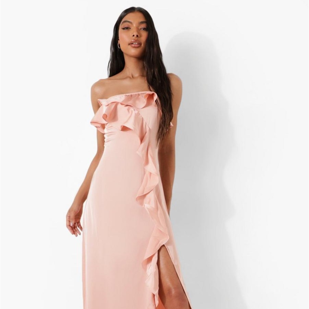 NWT Boo Hoo TALL BANDEAU RUFFLE DETAIL SATIN MAXI DRESS